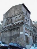 Crescenzia house in Rome